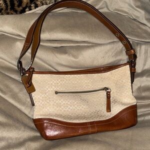 Coach Soho Hamptons Classic Bag F10945